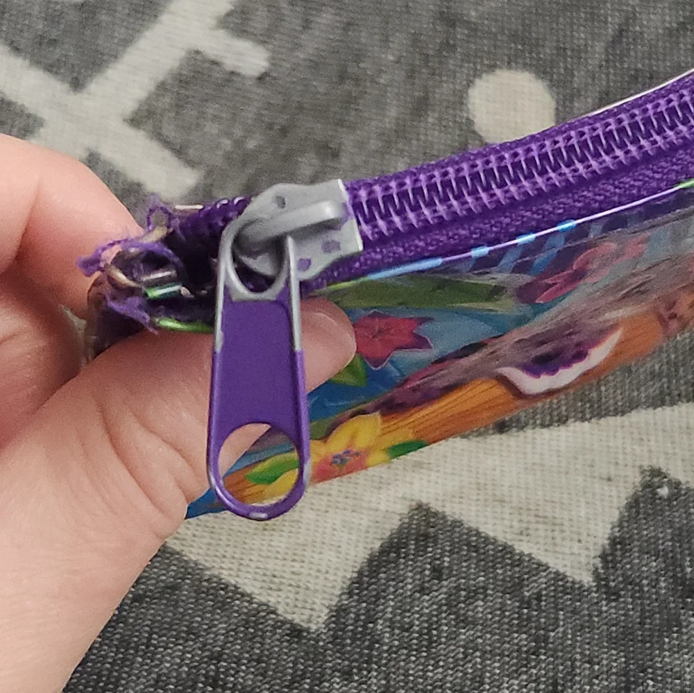Vintage Lisa Frank Hunter Leopard Vinyl Zippered Pencil Pouch Case 7.5